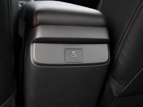 New 2026 Nissan Sentra SR w/ SR Premium Package image 28