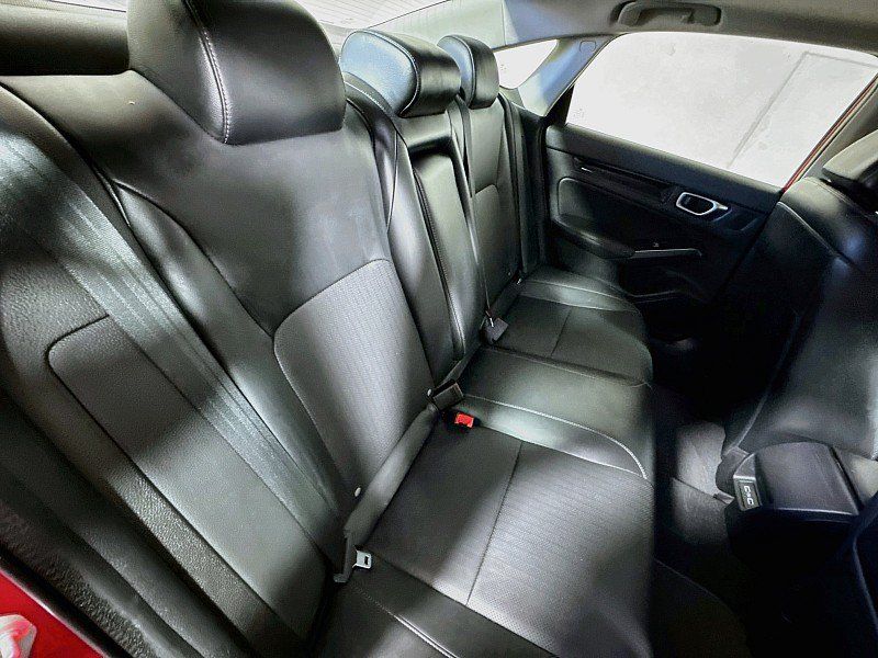 Used 2022 Honda Civic Touring image 27