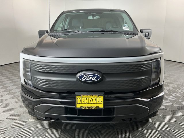 Used 2024 Ford F150 Lightning XLT AWD/4WD image 2