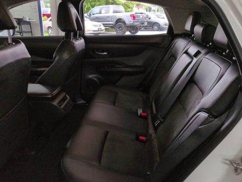 Used 2024 Nissan Ariya FWD image 13