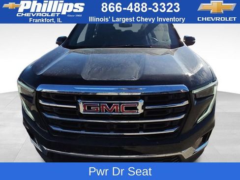 Used 2025 GMC Acadia Elevation image 4