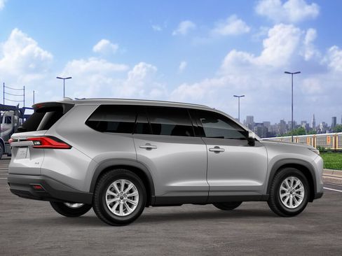 New 2026 Toyota Grand Highlander XLE FWD image 11