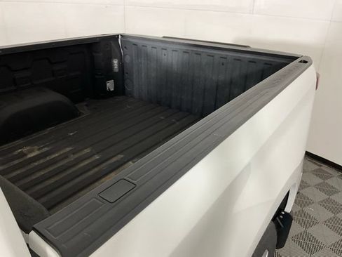 Used 2021 Chevrolet Silverado 1500 LTZ w/ Technology Package AWD/4WD image 40