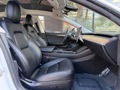 Used 2021 Tesla Model 3 Long Range AWD/4WD image 32