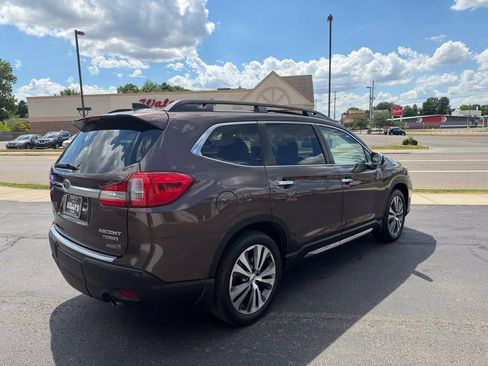 Used 2019 Subaru Ascent Touring w/ Popular Package #3 AWD/4WD image 5