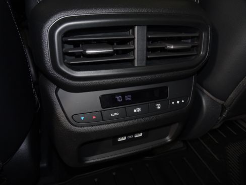 New 2025 Honda Pilot Touring image 35