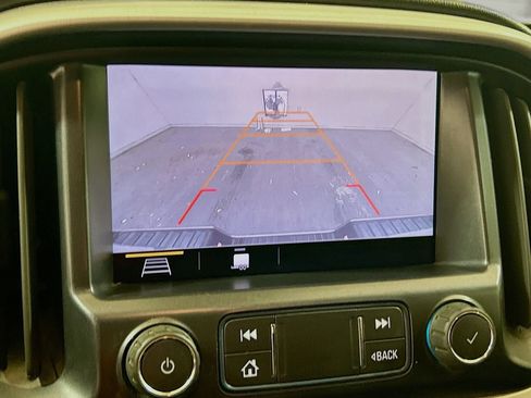 Used 2019 GMC Canyon SLE w/ Driver Alert Package RWD image 11