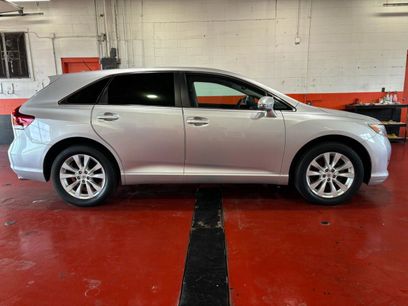 Used 2014 Toyota Venza LE