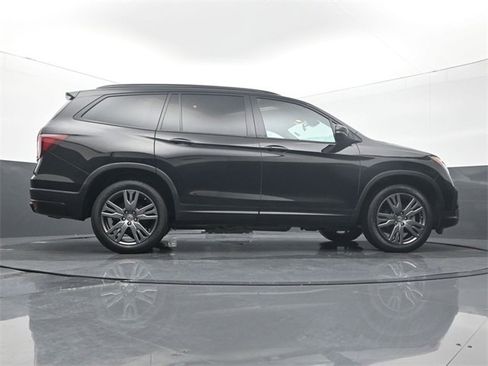 Used 2022 Honda Pilot Sport image 12