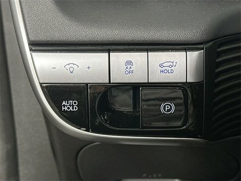 Used 2022 Hyundai Ioniq 5 Limited w/ Cargo Package image 25