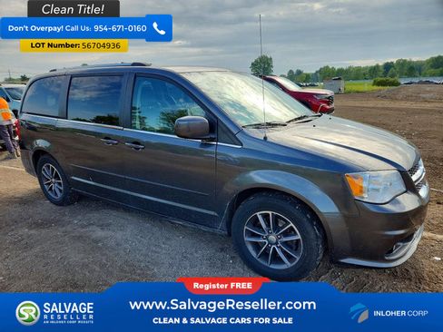 Used 2017 Dodge Grand Caravan SXT FWD image 5