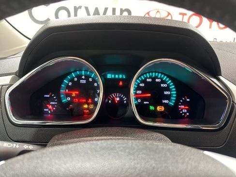 Used 2012 Chevrolet Traverse LT image 34