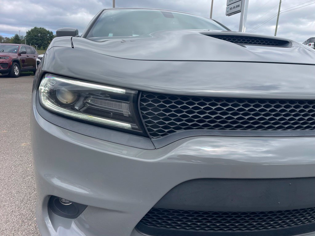 Used 2018 Dodge Charger R/T w/ Plus Group RWD image 21