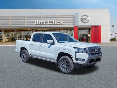 New 2025 Nissan Frontier SV w/ SV Convenience Package