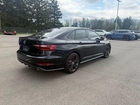 Used 2019 Volkswagen Jetta GLI image 6