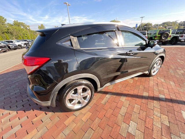 Used 2017 Honda HR-V EX-L image 36