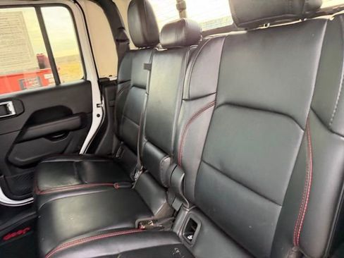 Used 2020 Jeep Gladiator Rubicon w/ LED Lighting Group image 11