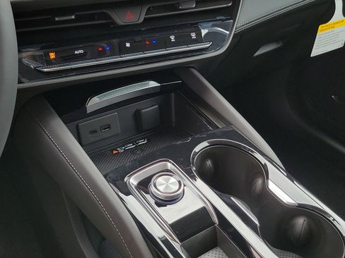 New 2026 Buick Envision Avenir image 32