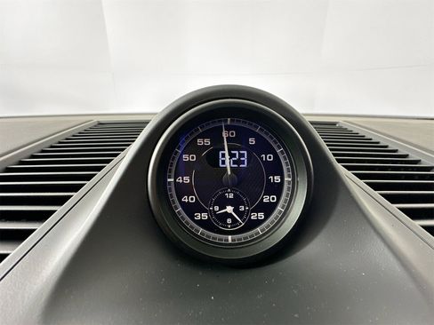 New 2026 Porsche Macan S image 24