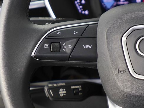 Used 2025 Audi Q3 2.0T Premium w/ Convenience Package image 30