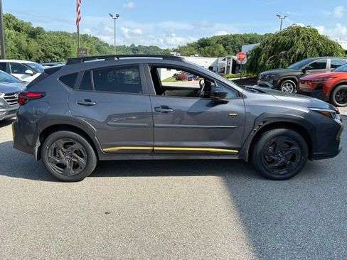 Used 2025 Subaru Crosstrek 2.5i Sport AWD/4WD image 6
