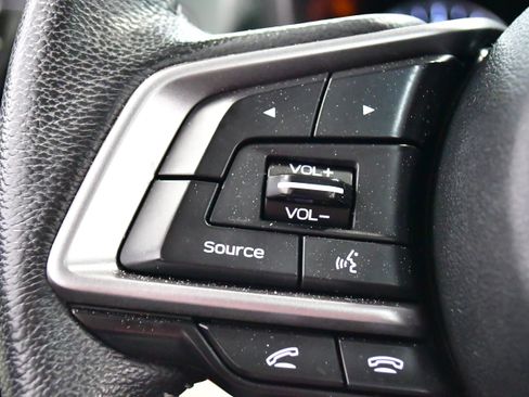 Used 2022 Subaru Ascent Limited w/ Technology Package image 45