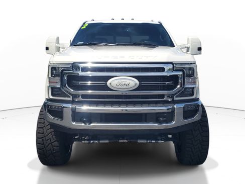 Used 2022 Ford F250 Lariat w/ Lariat Ultimate Package AWD/4WD image 2