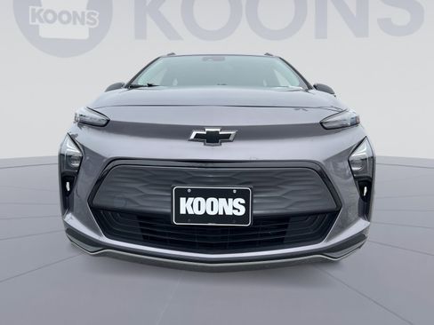 Used 2023 Chevrolet Bolt EUV LT image 11