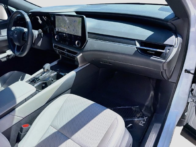 Used 2025 Lexus RX 350h w/ Accessory Package AWD/4WD image 15