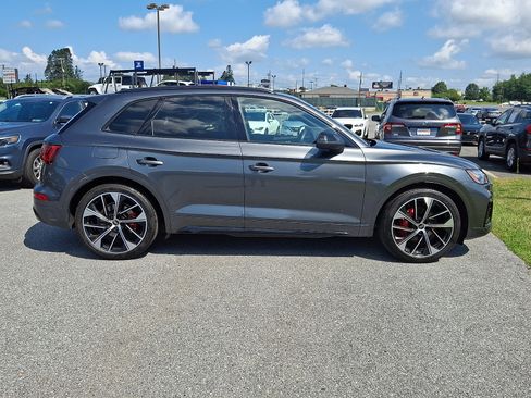 Used 2023 Audi SQ5 Premium Plus w/ Premium Plus Package AWD/4WD image 7