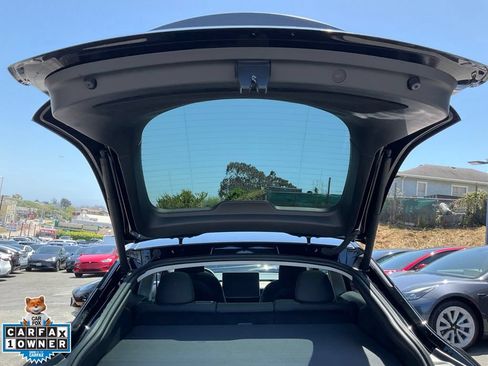 Used 2023 Tesla Model Y Performance AWD/4WD image 10