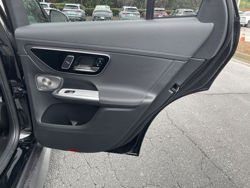 New 2026 Mercedes-Benz GLC 300 image 37