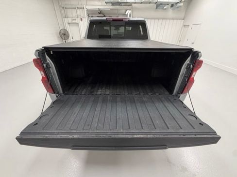 Certified 2024 Chevrolet Silverado 1500 LT AWD/4WD image 28