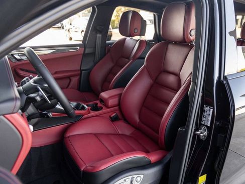 New 2026 Porsche Macan S image 50