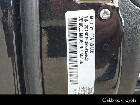 Used 2022 Chrysler Pacifica Touring-L FWD image 16