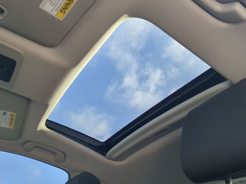 Used 2023 Honda Civic EX image 18