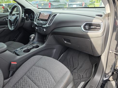 Used 2022 Chevrolet Equinox LT FWD image 18