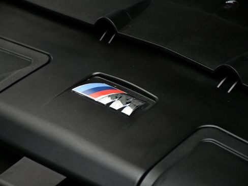 Used 2014 BMW X6 M image 16