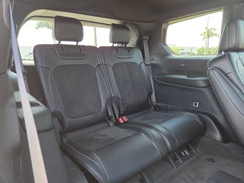 Used 2022 Jeep Grand Cherokee L Laredo RWD image 19