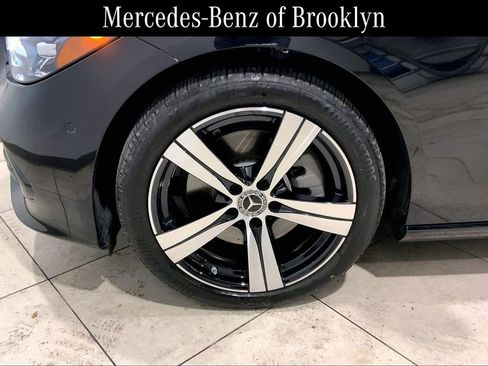 Certified 2025 Mercedes-Benz C 300 4MATIC Sedan image 10