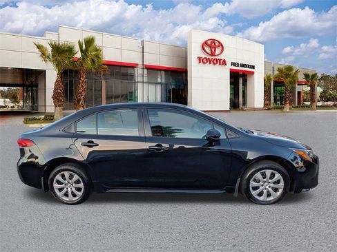 Certified 2026 Toyota Corolla LE image 4