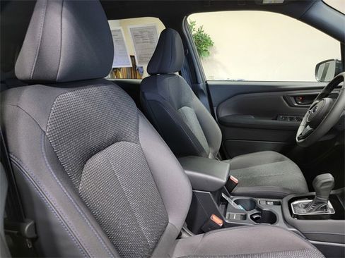 Used 2025 Subaru Forester Premium w/ Convenience Package #1 image 17