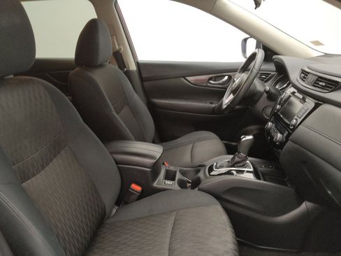 Used 2019 Nissan Rogue SV w/ Sun & Sound Touring Package AWD/4WD image 21