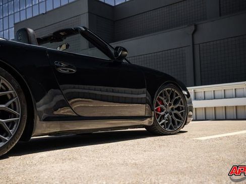 Used 2005 Porsche 911 Carrera S image 27