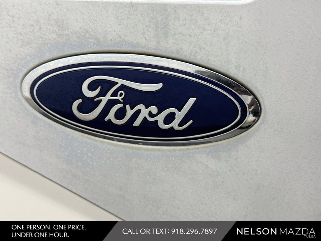 Used 2015 Ford F150 Platinum w/ Equipment Group 701A Luxury AWD/4WD image 14