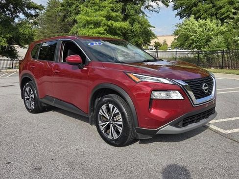 Used 2023 Nissan Rogue SV FWD image 8
