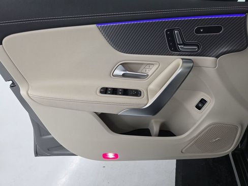 Certified 2025 Mercedes-Benz CLA 250 w/ Exclusive Package image 9