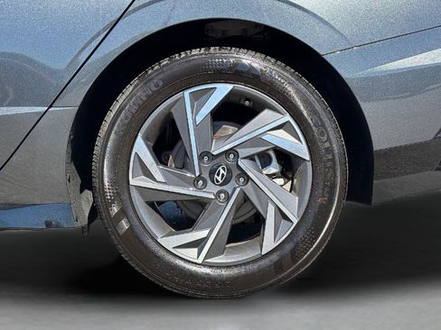 Used 2025 Hyundai Sonata SEL FWD image 12