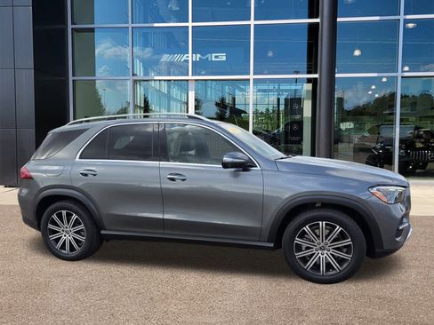 Used 2025 Mercedes-Benz GLE 350 4MATIC image 4