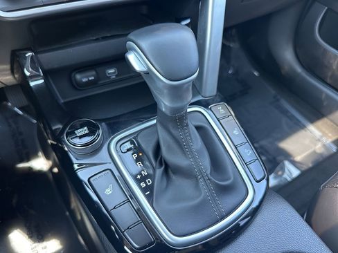 Used 2021 Kia Seltos SX w/ SX Sunroof Package image 17